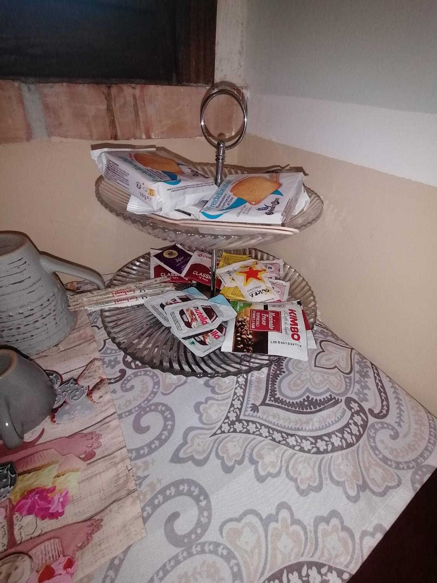 Casale Cavatella Bed & Breakfast Sermoneta Exterior photo