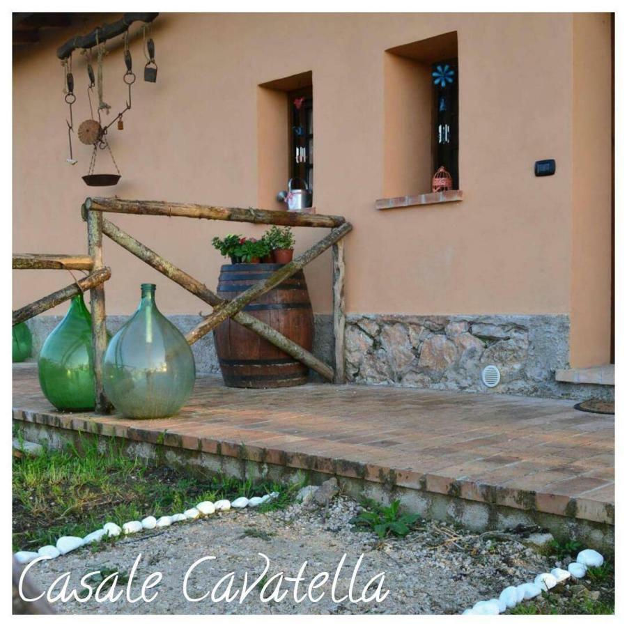 Casale Cavatella Bed & Breakfast Sermoneta Exterior photo